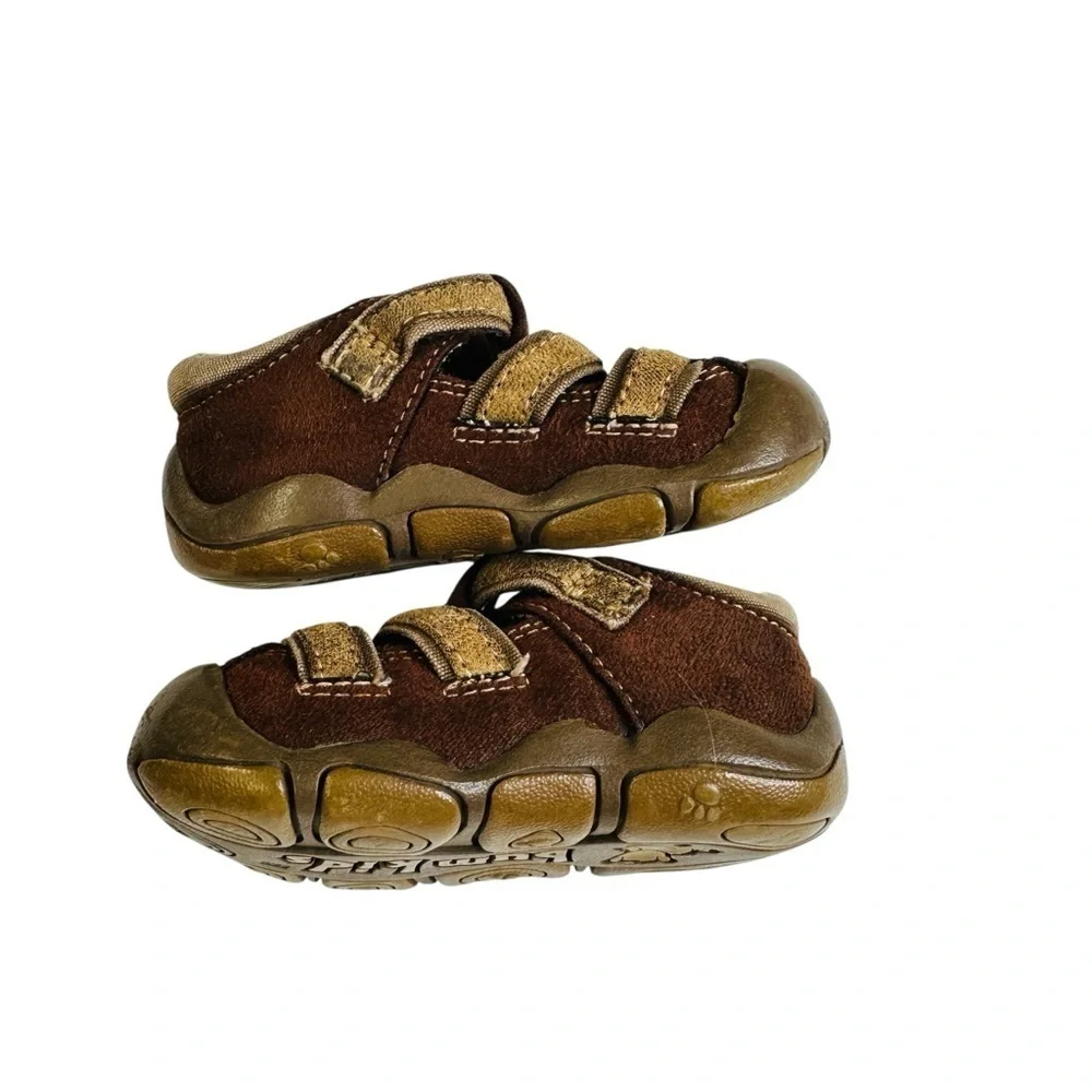 Bum Kids Darin Brown Tan Suede Hook and Loop Sandals Toddler Size 3